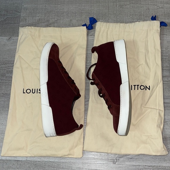 Louis Vuitton Sneakers - Picture 4 of 9